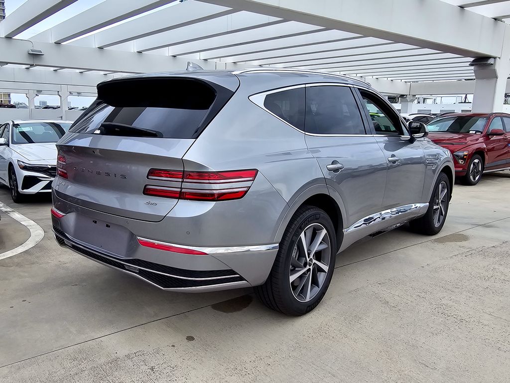 New 2026 Silver Genesis 2.5T image 3
