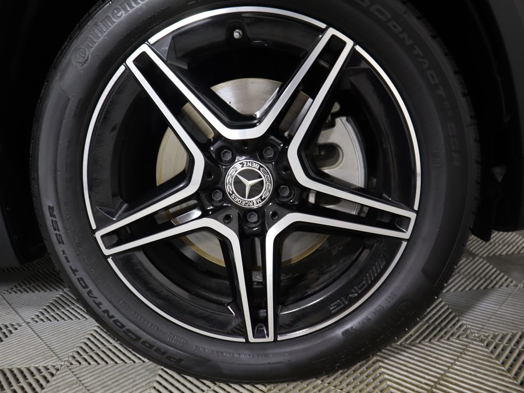 Thumbnail: 2022 Mercedes-Benz GLA - 32