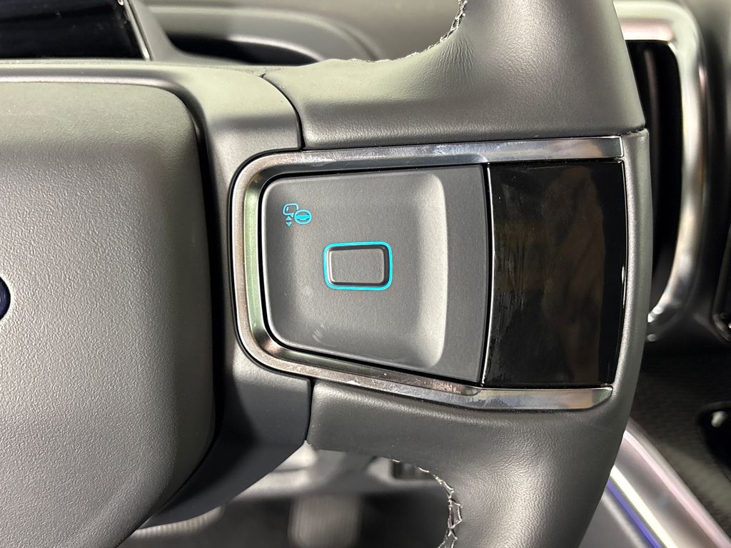 New 2027 Black Ford Platinum image 21