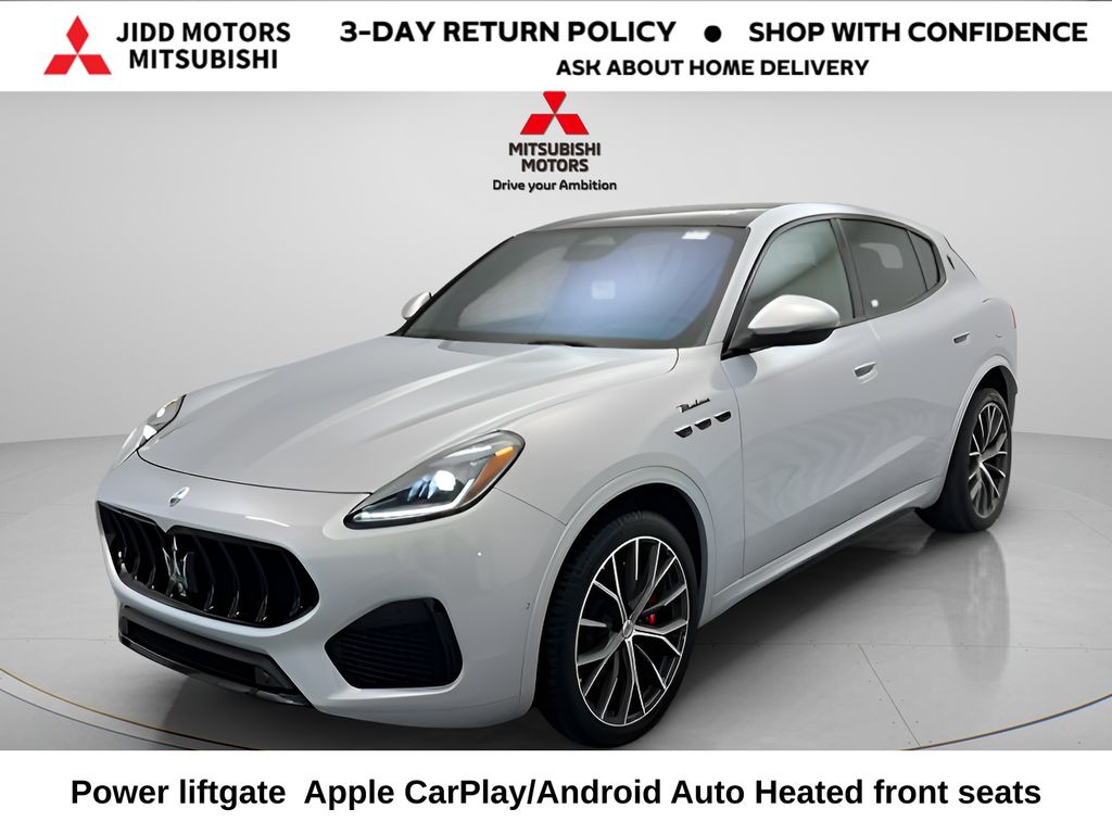 Silver 2023 Maserati Grecale Modena AWD SUV / Crossover All-Wheel Drive 8-Speed Automatic