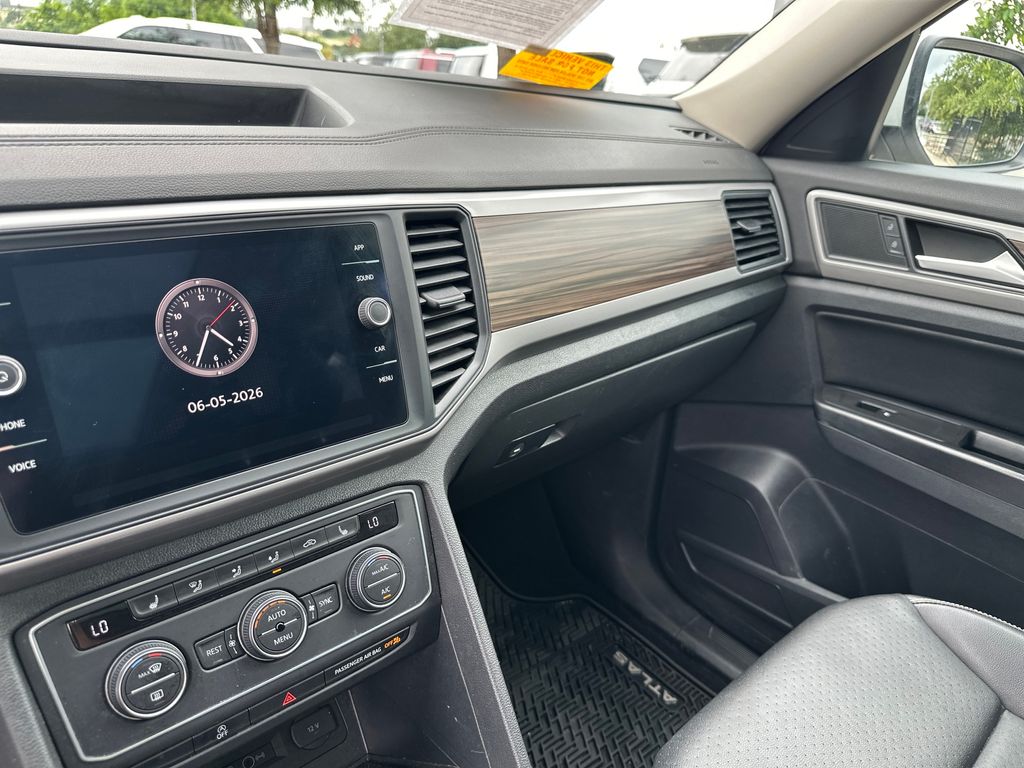 Used Car 2021 Volkswagen Atlas  3.6l V6 Se W/technology For Sale Under $25,000 In Austin, Texas