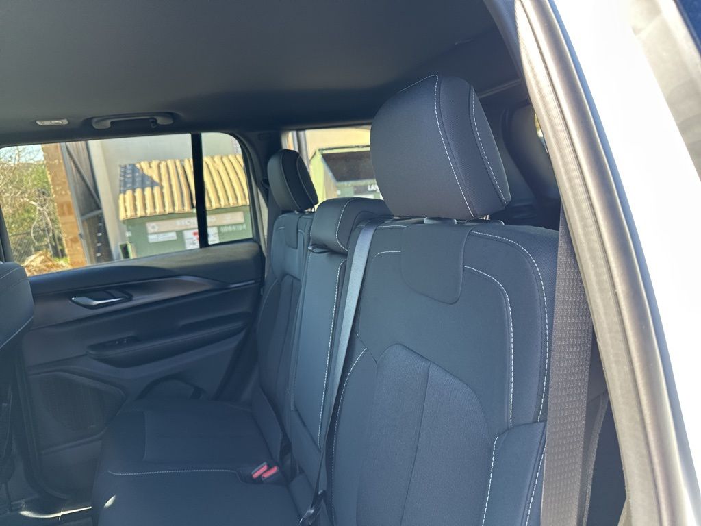 New Car 2025 Jeep Grand Cherokee  For Sale Under $40,000 In Austin, Texas