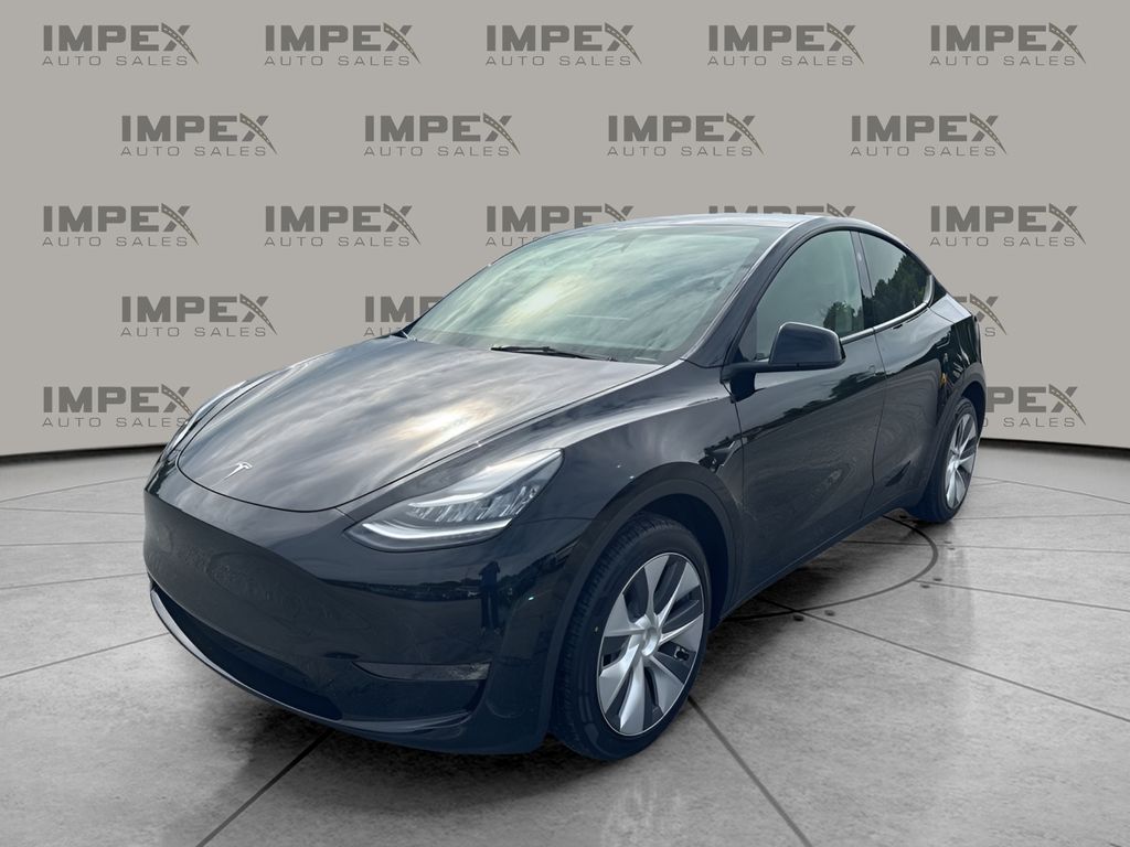 2023 Tesla Model Y Long Range Dual Motor All-Wheel Drive's photo