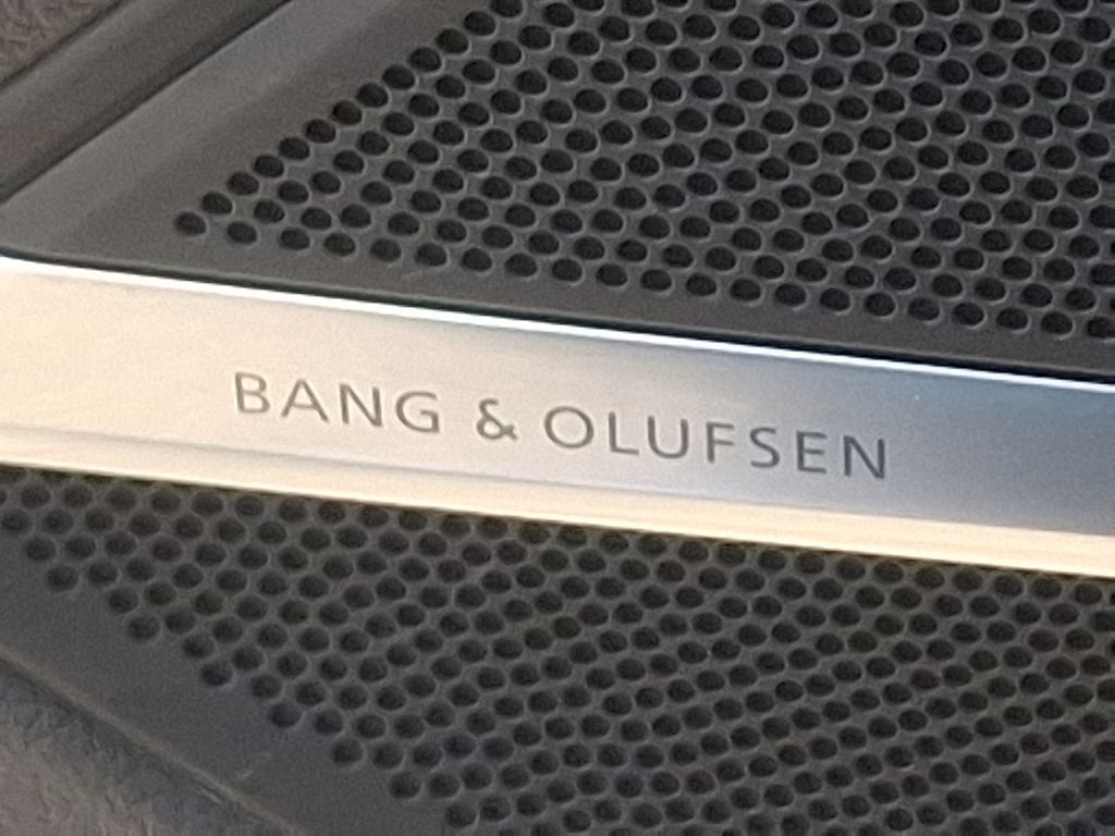 Thumbnail: 2021 Audi A8 - 26