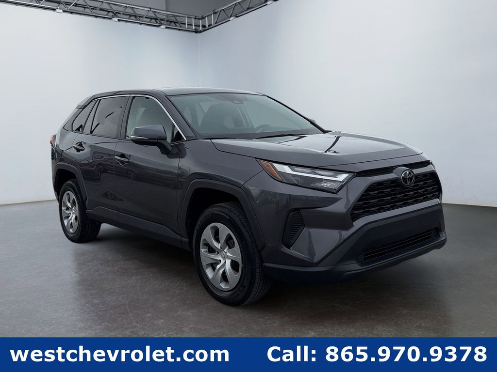 2023 Toyota RAV4 LE AWD