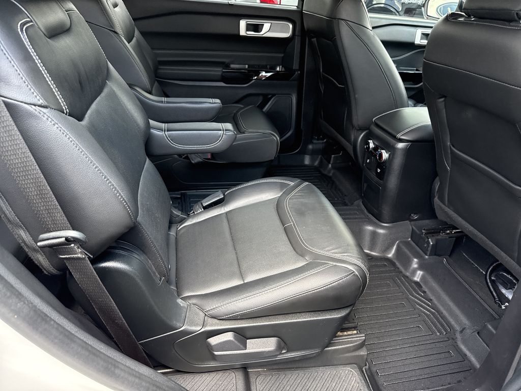 Used 2022 Ford Explorer SUV