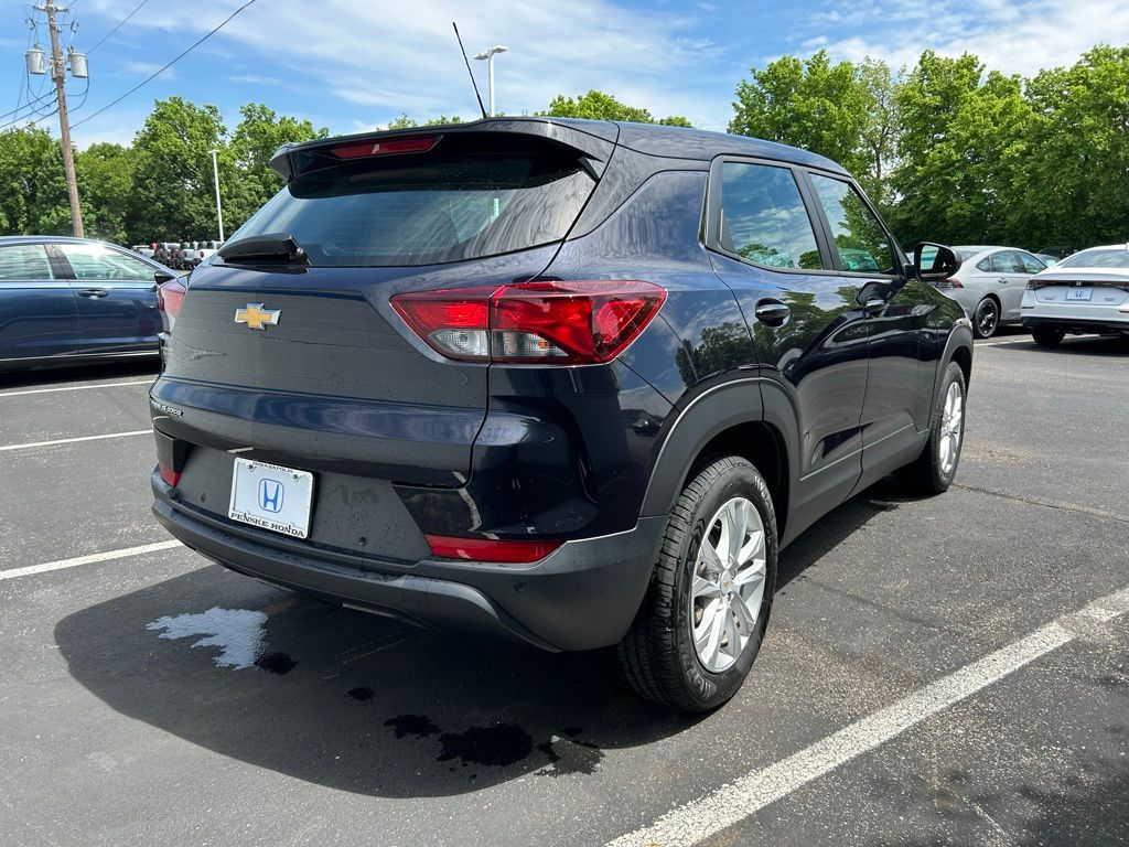 2021 Chevrolet TrailBlazer LS 4