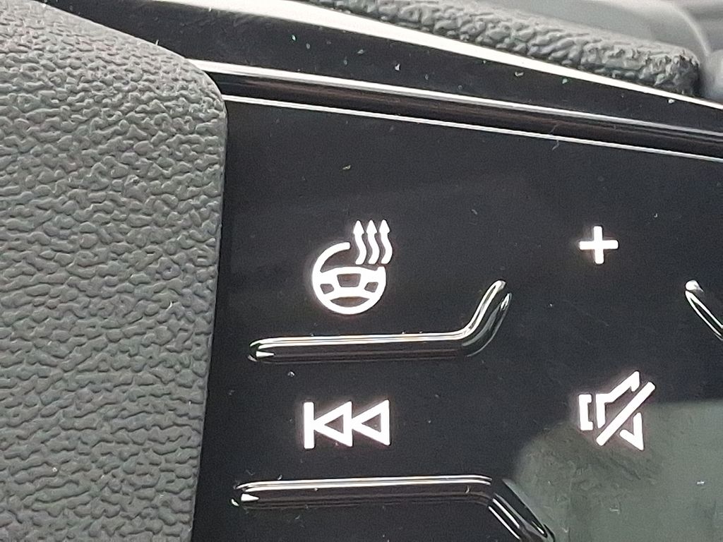 Thumbnail: 2025 Audi Q5 - 18