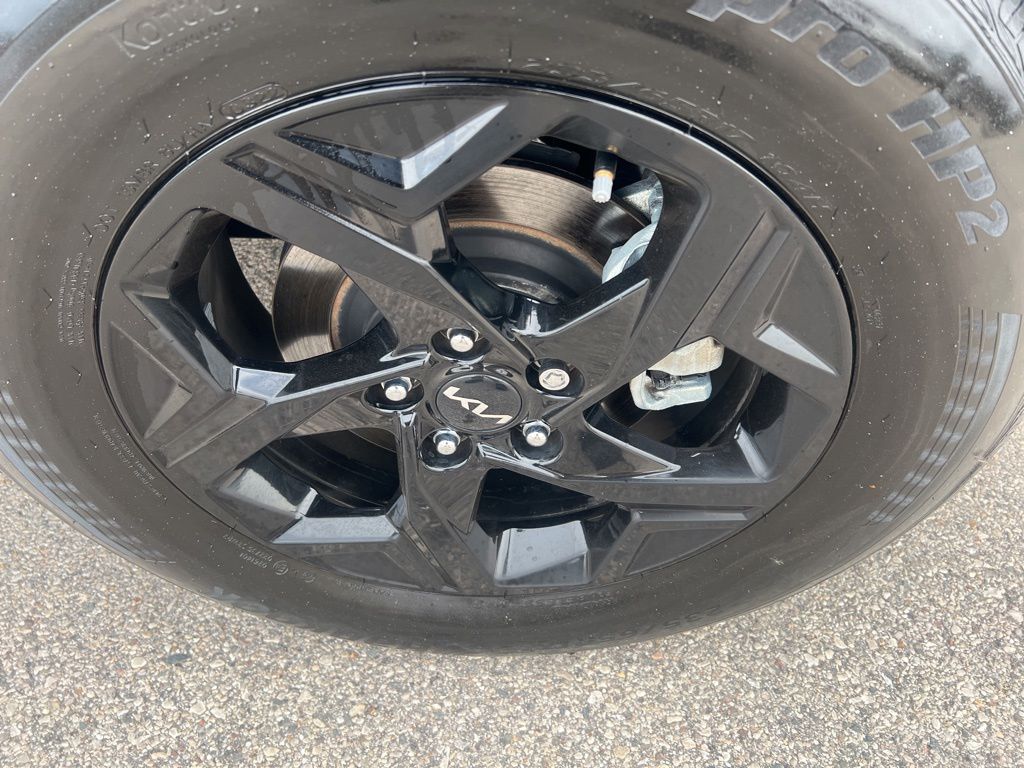 2023 Kia Sportage LX photo