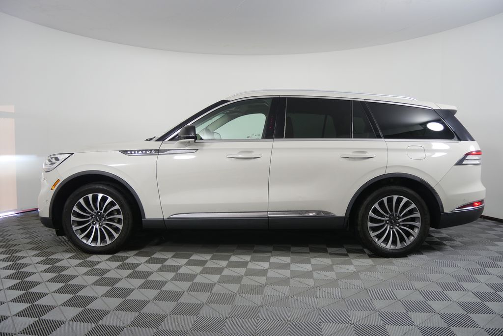 Thumbnail: 2020 Lincoln Aviator - 6