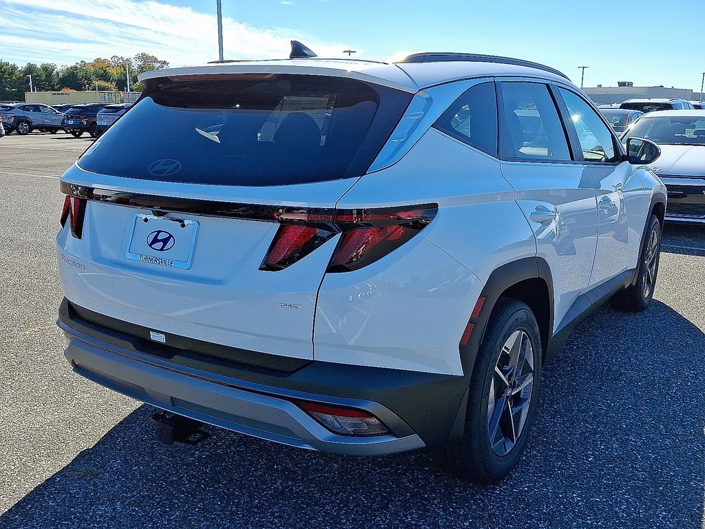 Thumbnail: 2026 Hyundai Tucson - 4