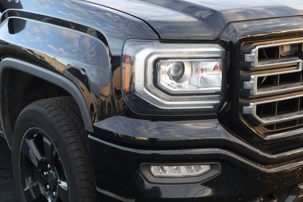 Thumbnail: 2016 GMC Sierra 1500 - 2