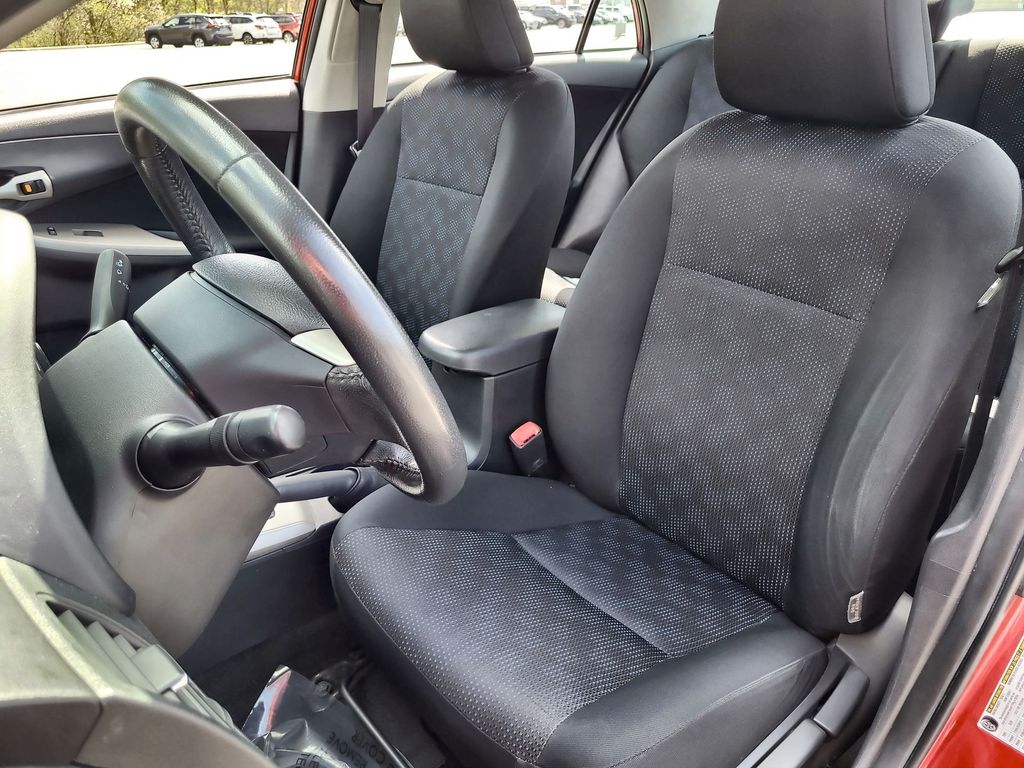2010 Toyota Corolla S 12