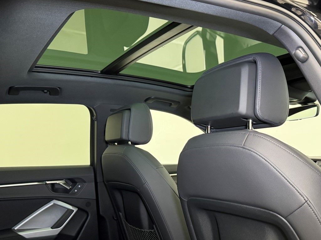 2024 Audi Q3 Premium 14