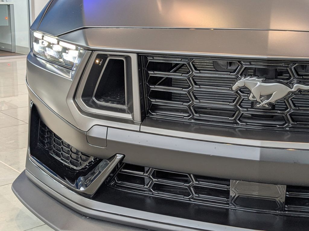 2025 Ford Mustang Dark Horse Fastback