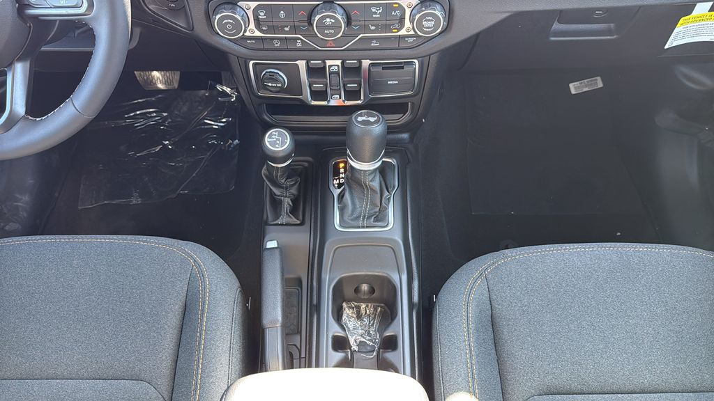 2026 Jeep Wrangler 4-Door Sport S - Photo 23