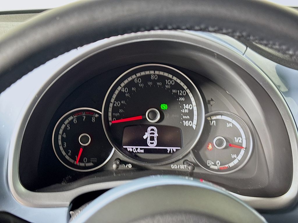 2014 Volkswagen Beetle 2.5L