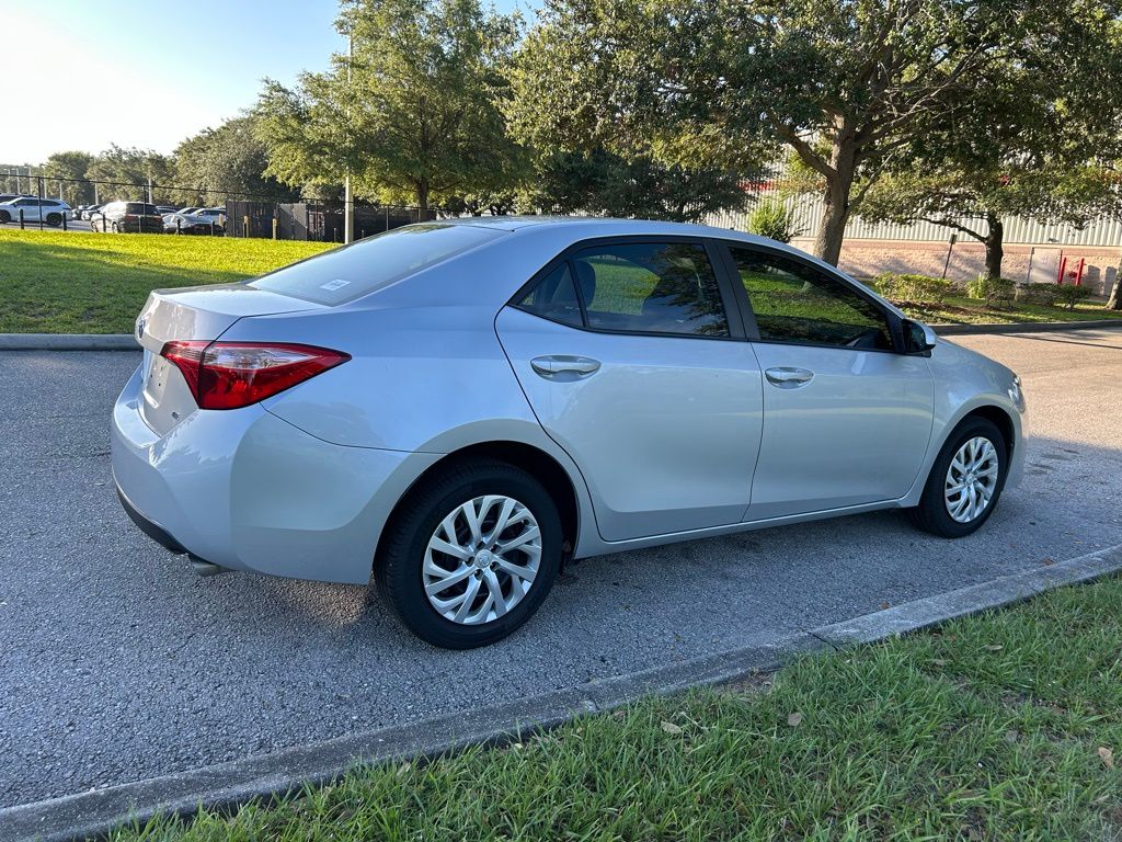 2018 Toyota Corolla LE 5