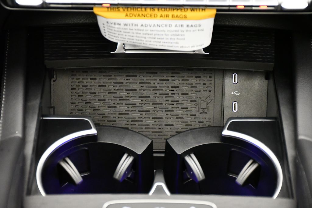 Thumbnail: 2026 Mercedes-Benz GLE - 30