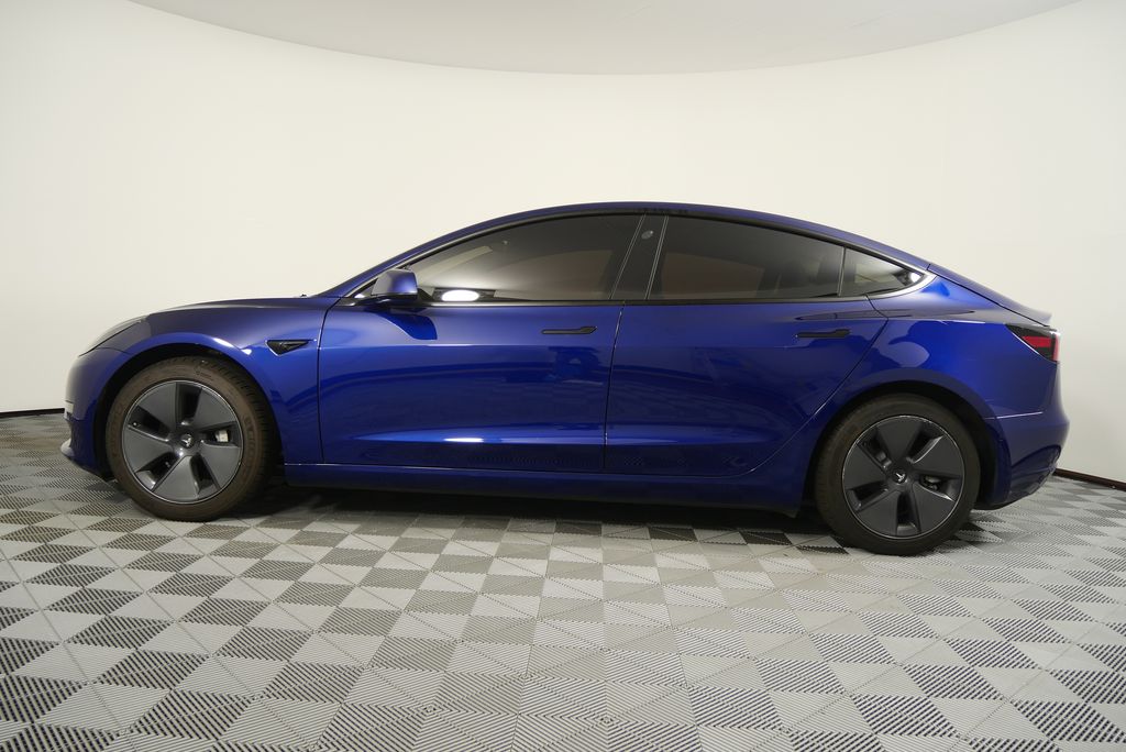 Thumbnail: 2022 Tesla Model 3 - 6