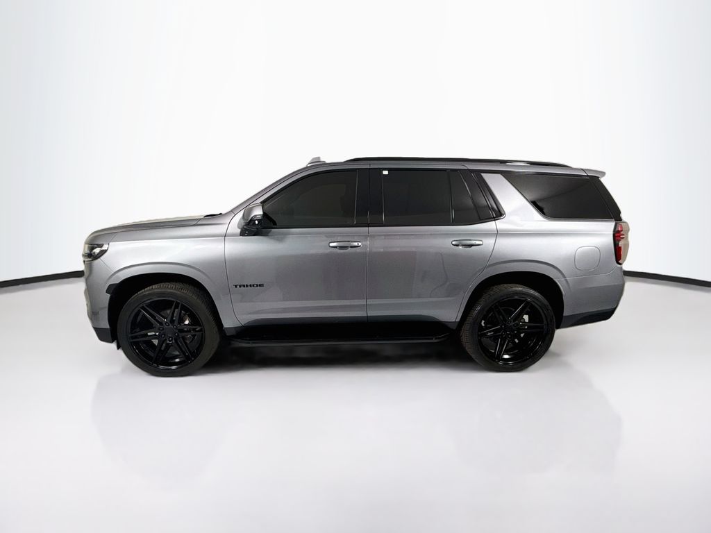 Thumbnail: 2022 Chevrolet Tahoe - 8