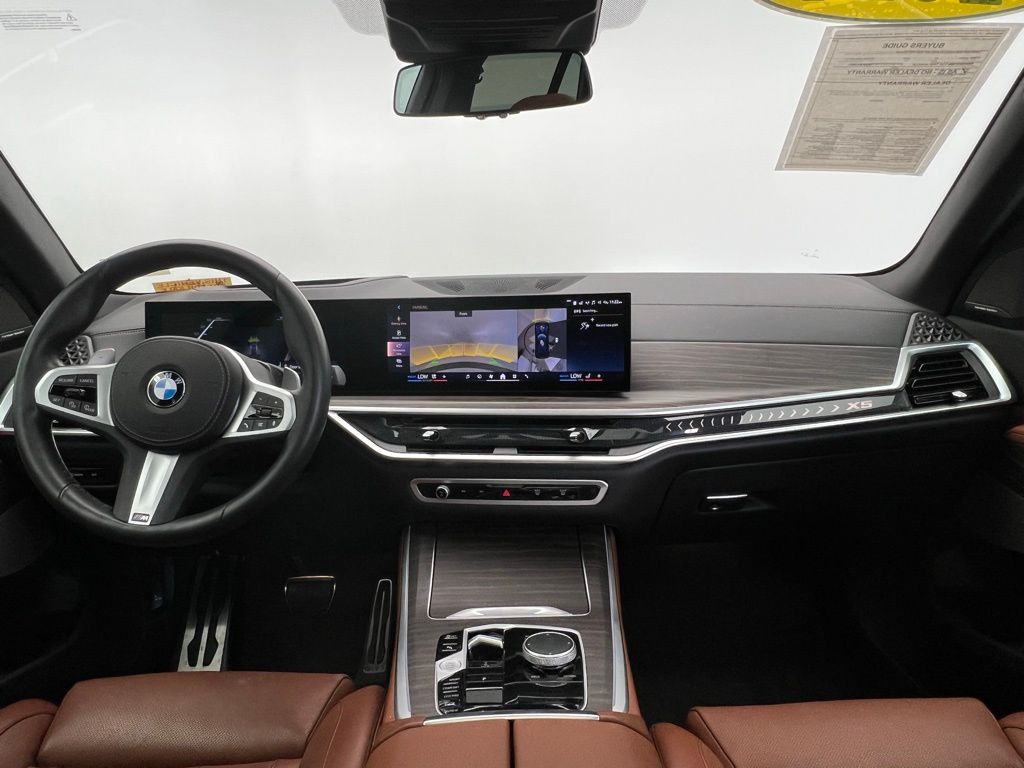Thumbnail: 2024 BMW X5 - 11
