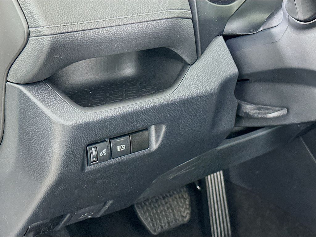 Thumbnail: 2023 Toyota RAV4 - 10