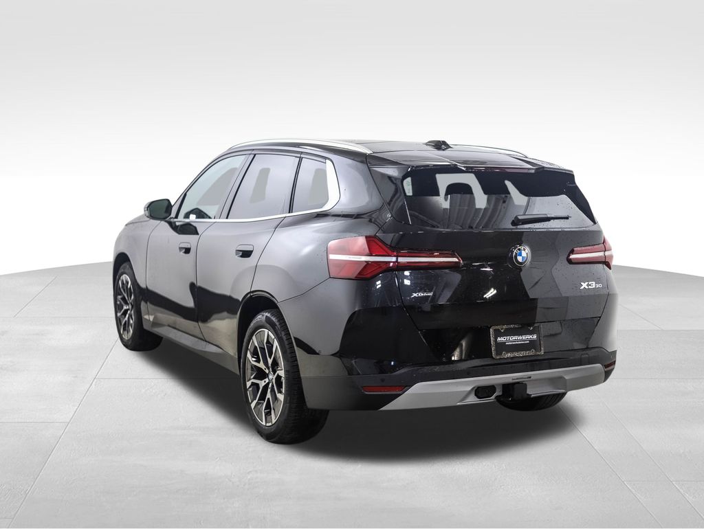 Thumbnail: 2026 BMW X3 - 3