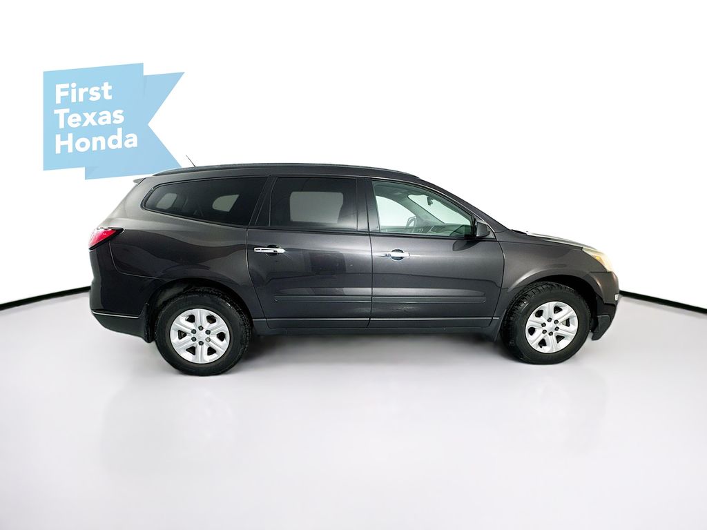 2015 Chevrolet Traverse LS photo