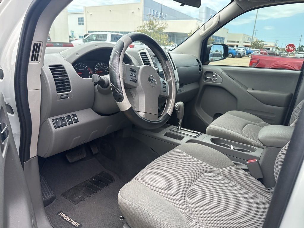 2019 Nissan Frontier SV White at Autostrade