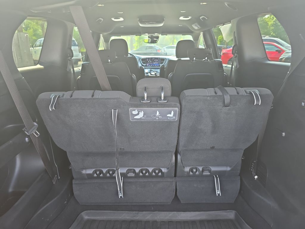 Used 2021 Chrysler Pacifica Van