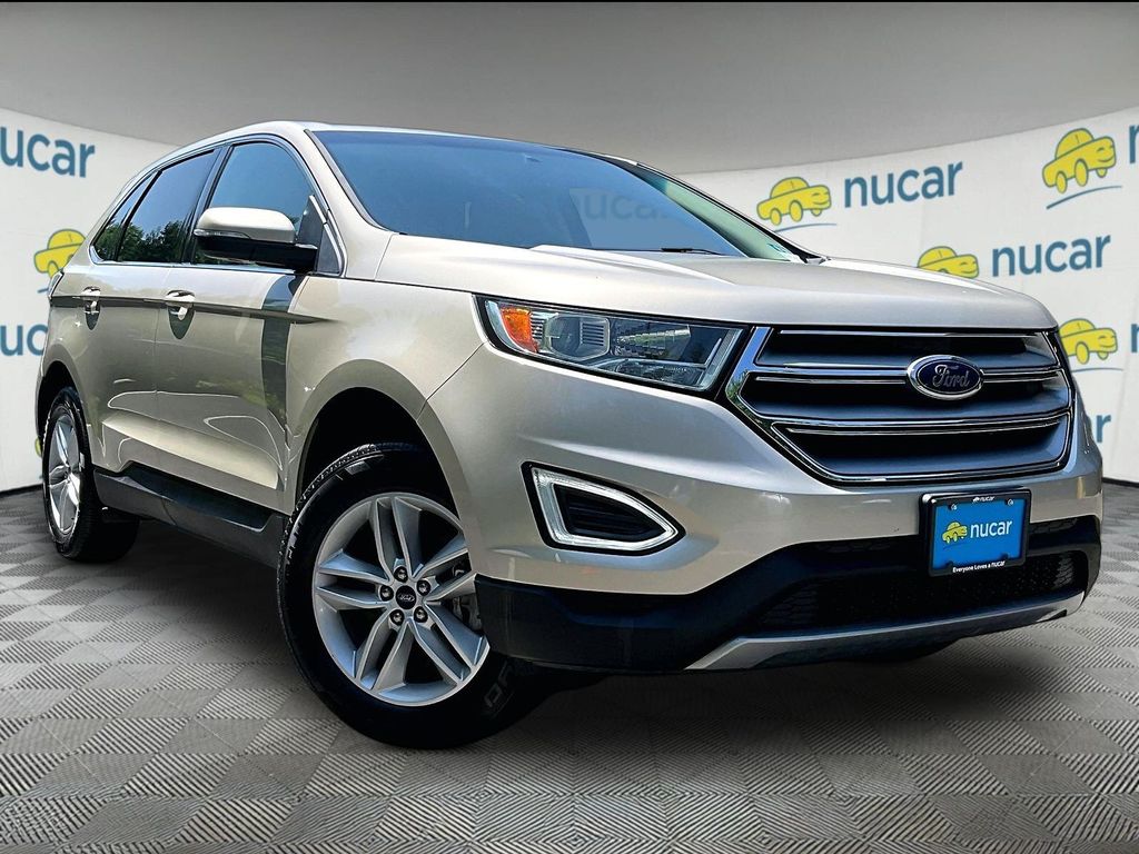 White Gold Metallic 2018 Ford Edge SUV / Crossover All-Wheel Drive 6-Speed Automatic