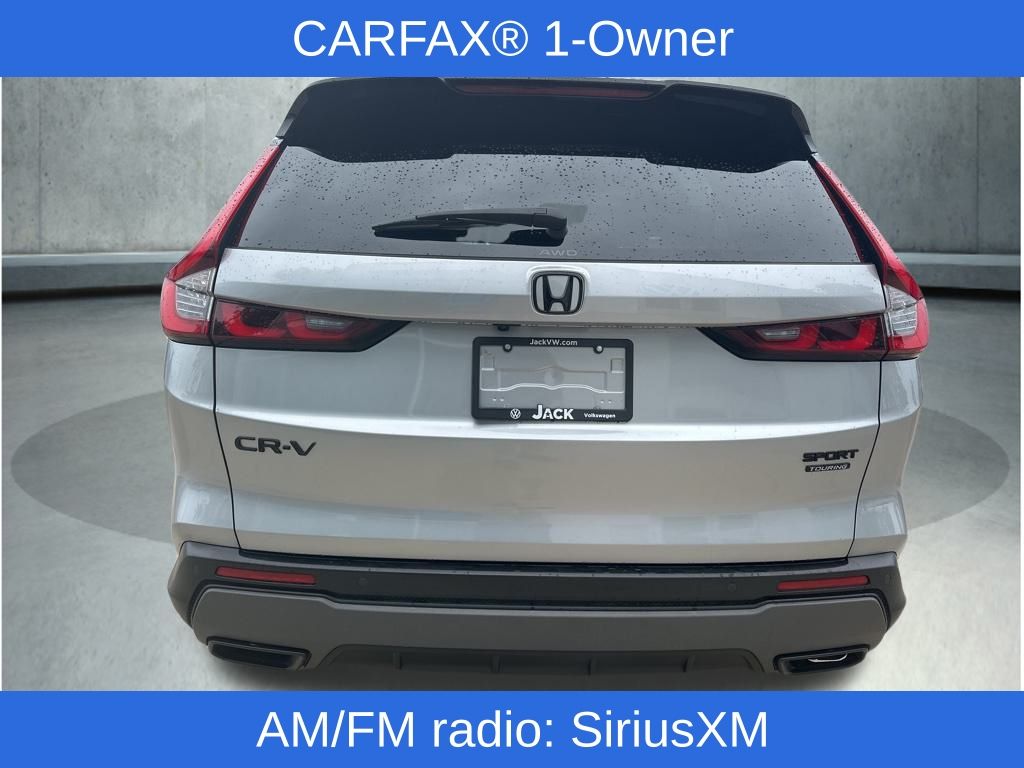 2023 Honda CR-V Hybrid Sport Touring photo 4