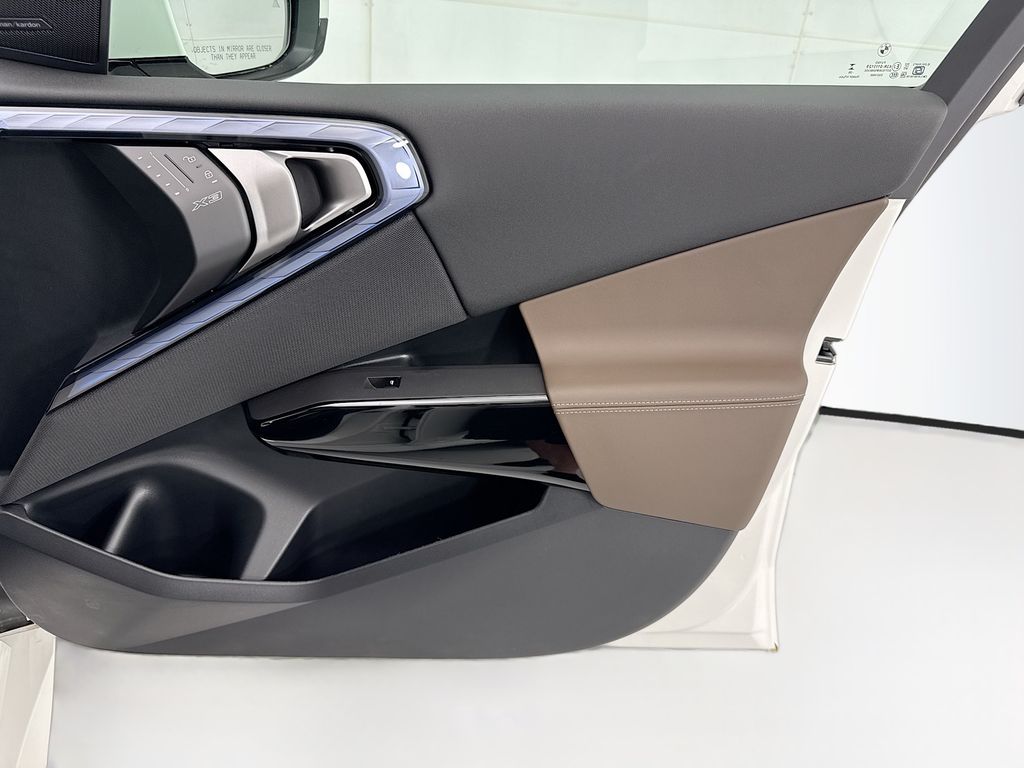 Thumbnail: 2026 BMW X3 - 23