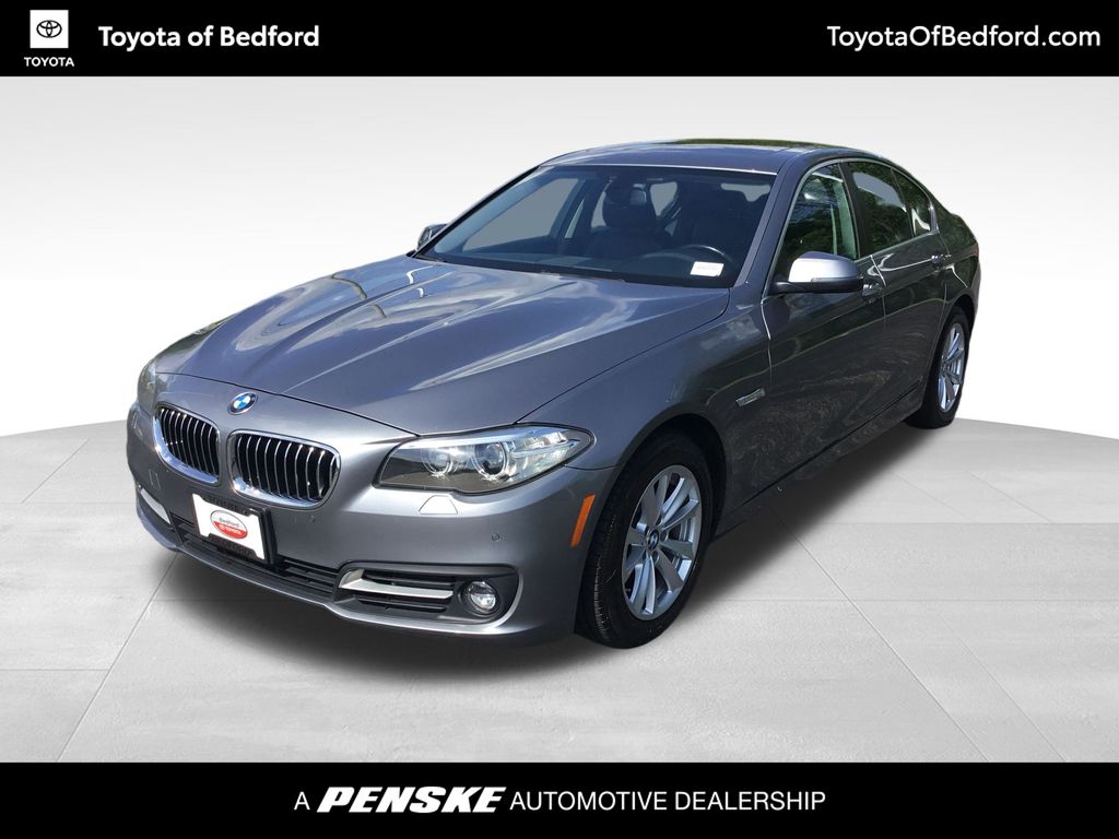 2015 BMW 5 Series 528i xDrive -
                Bedford, OH