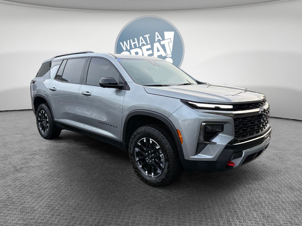 Sterling Gray Metallic 2025 Chevrolet Traverse Z71 AWD SUV / Crossover Four-Wheel Drive 8-Speed Automatic