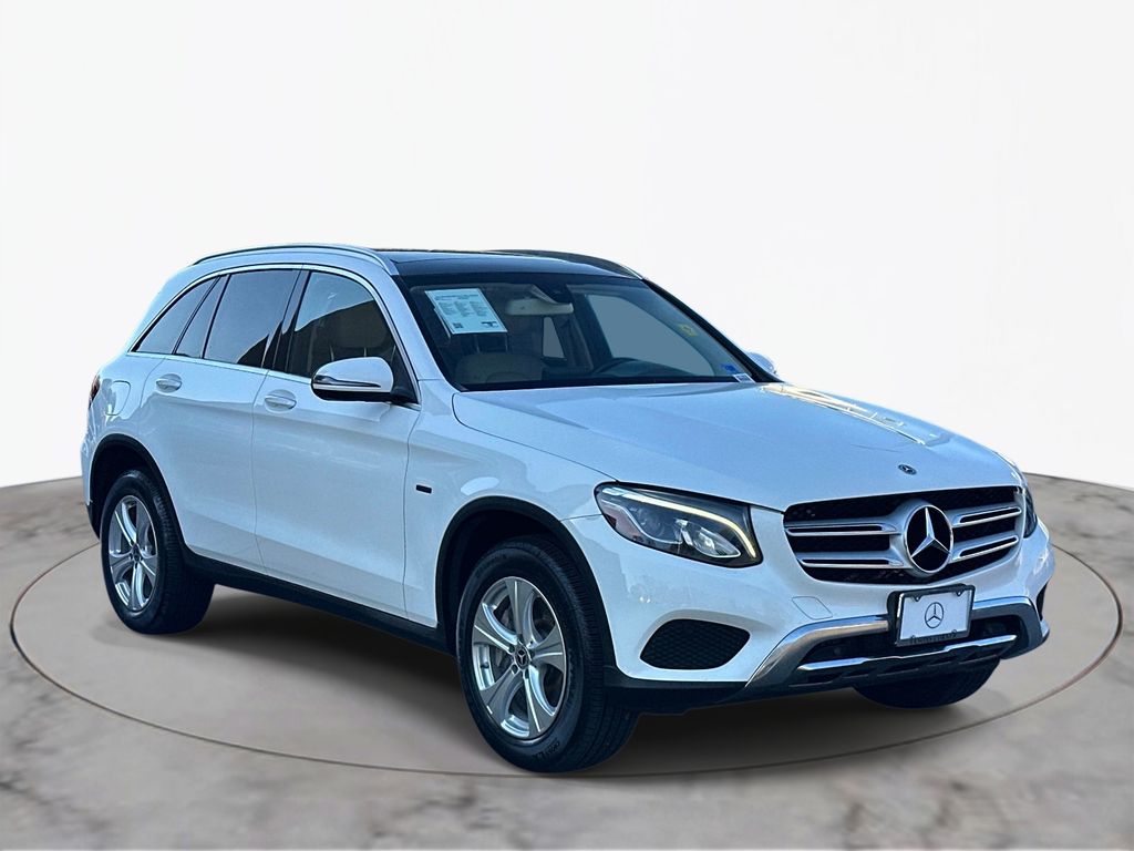 Thumbnail: 2018 Mercedes-Benz GLC - 7