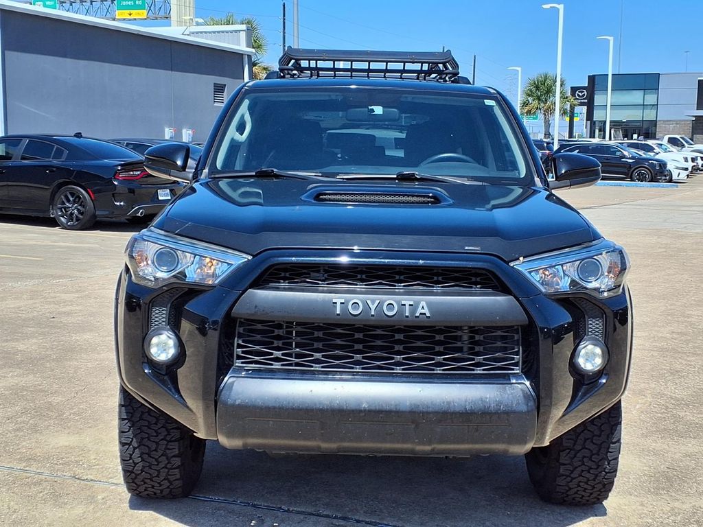 2019 Toyota 4Runner TRD Off-Road - 6