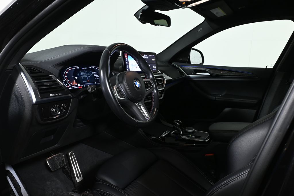 Thumbnail: 2023 BMW X4 - 14