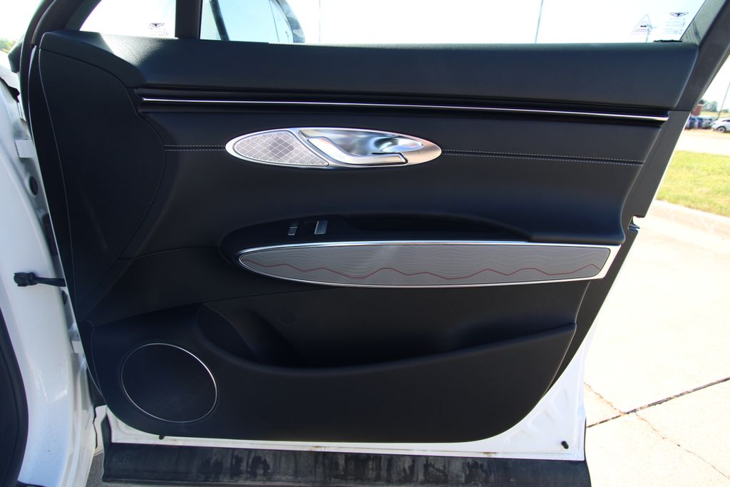 Used 2024 Genesis GV70 SUV