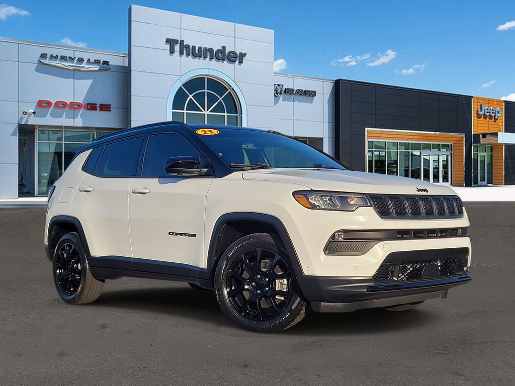 Bright White Clearcoat 2023 Jeep Compass SUV / Crossover Four-Wheel Drive 8-Speed Automatic
