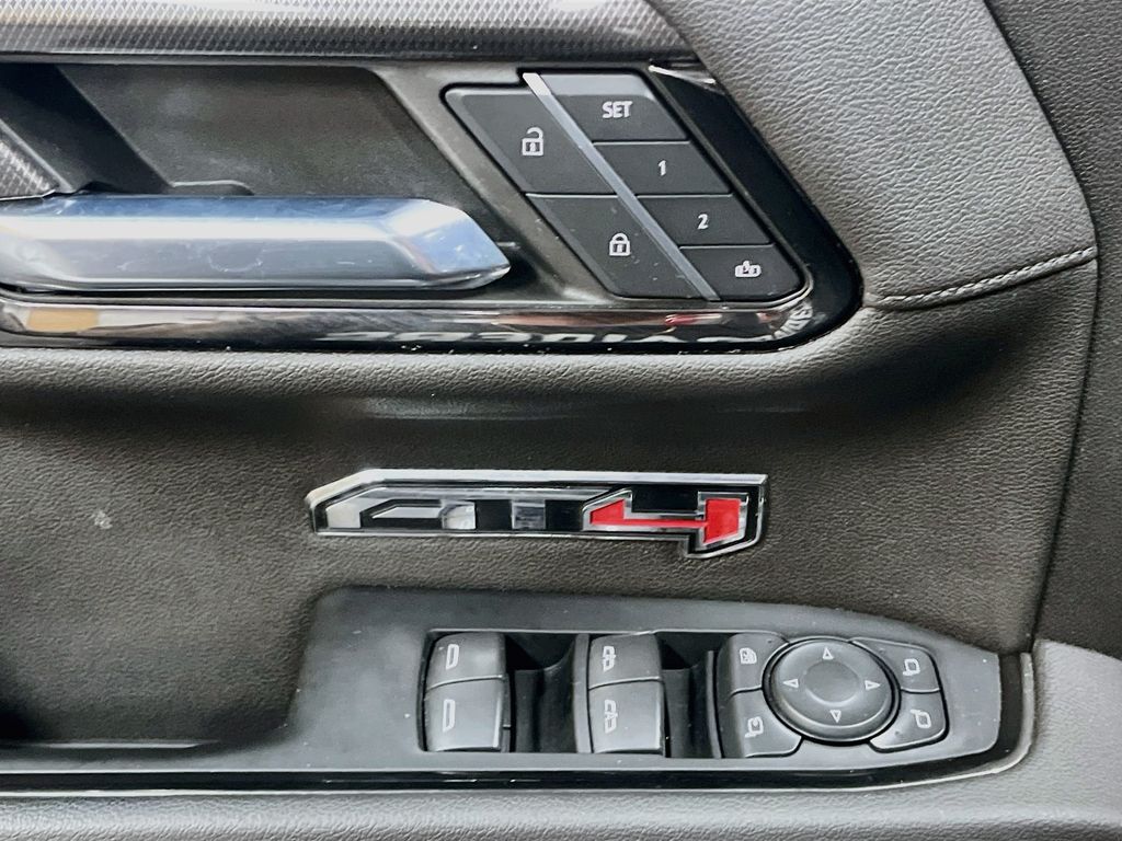 Used 2022 Cayenne Red Tintcoat GMC AT4 image 18