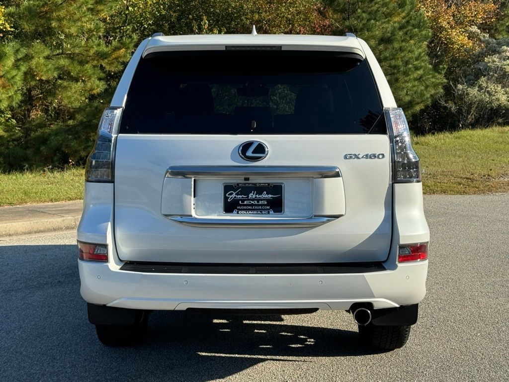 2022 Lexus GX 460 13