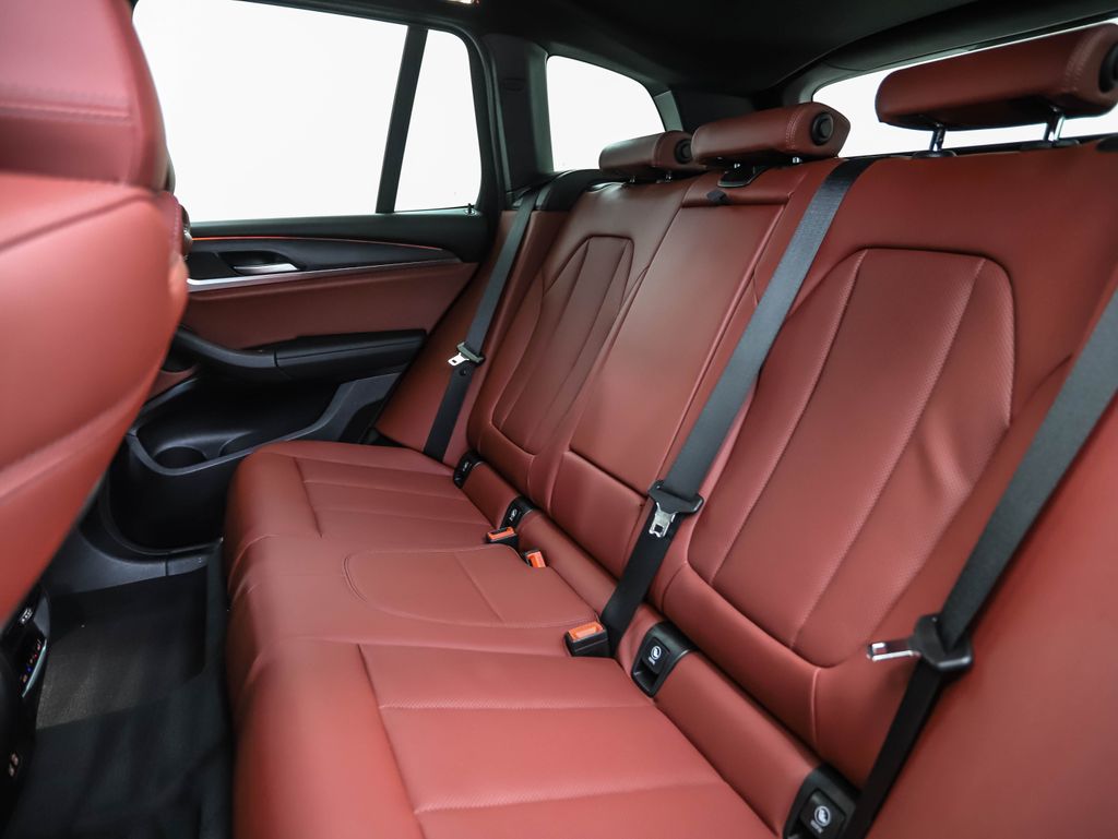 Thumbnail: 2022 BMW X3 - 23