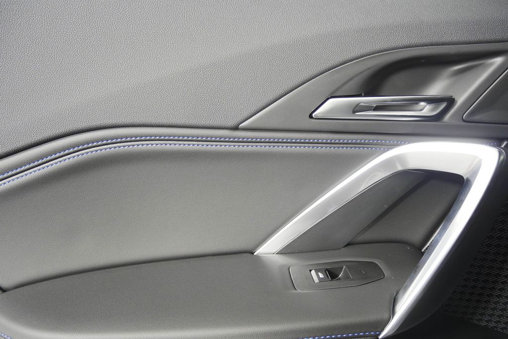 Thumbnail: 2026 BMW X2 - 14