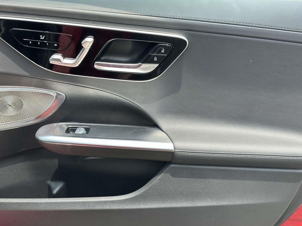 2024 Mercedes-Benz C-Class C 300 10