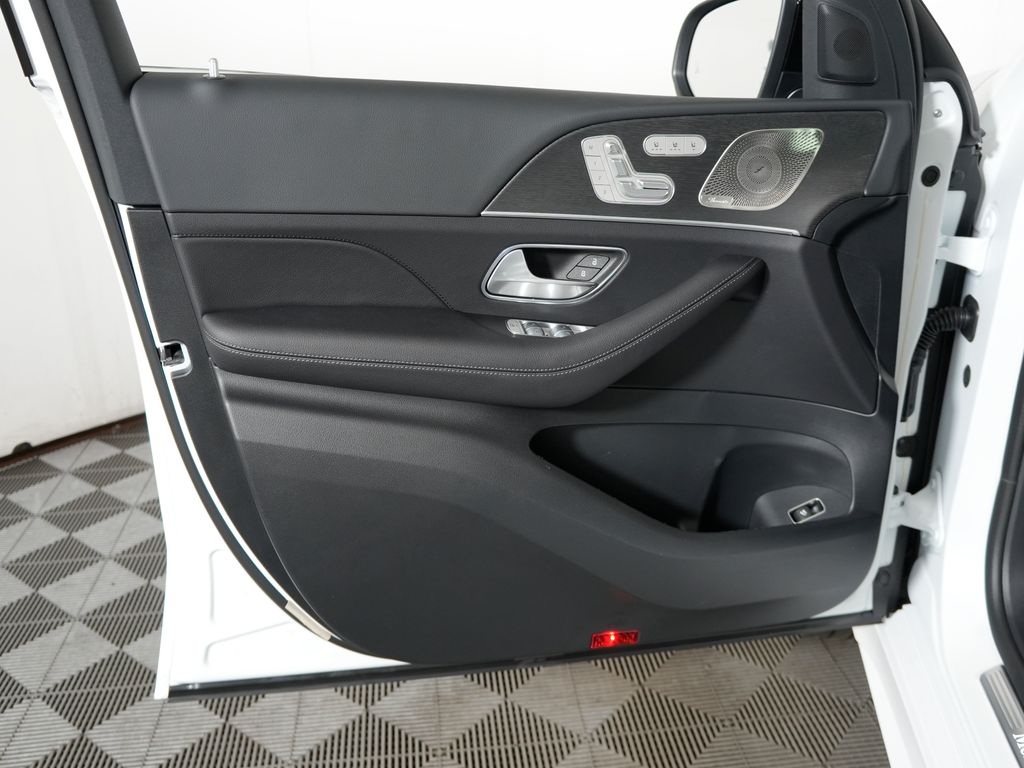 new 2026 Mercedes-Benz GLE car, priced at $80,250