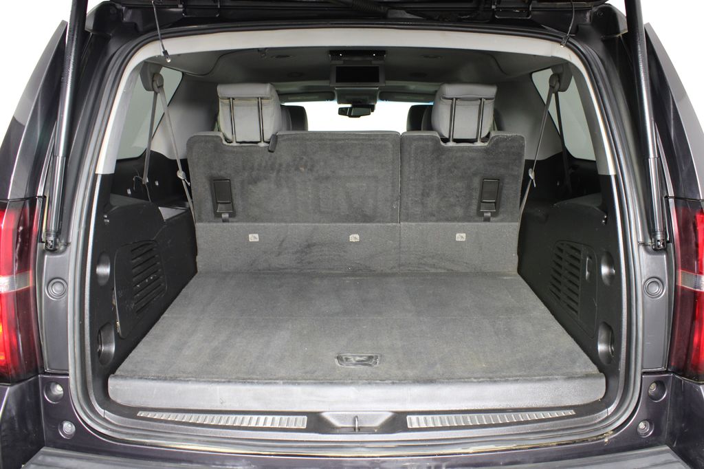 Used 2015 Chevrolet Suburban for sale in 