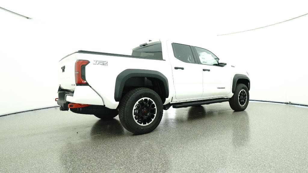 Thumbnail: 2025 Toyota Tacoma - 25