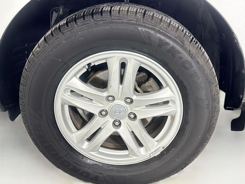 Used Car 2011 Hyundai Santa Fe  Gls For Sale Under $10,000 In Austin, Texas